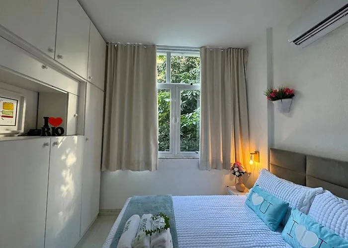 Studio A 5 Minutos Da Praia Av Nsa Sra C 1120 Ap405
